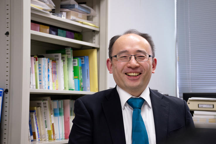 江田先生の画像