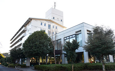 若草寮の外観画像1