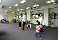 多目的室で実習の様子2