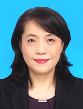 村山 久美子
